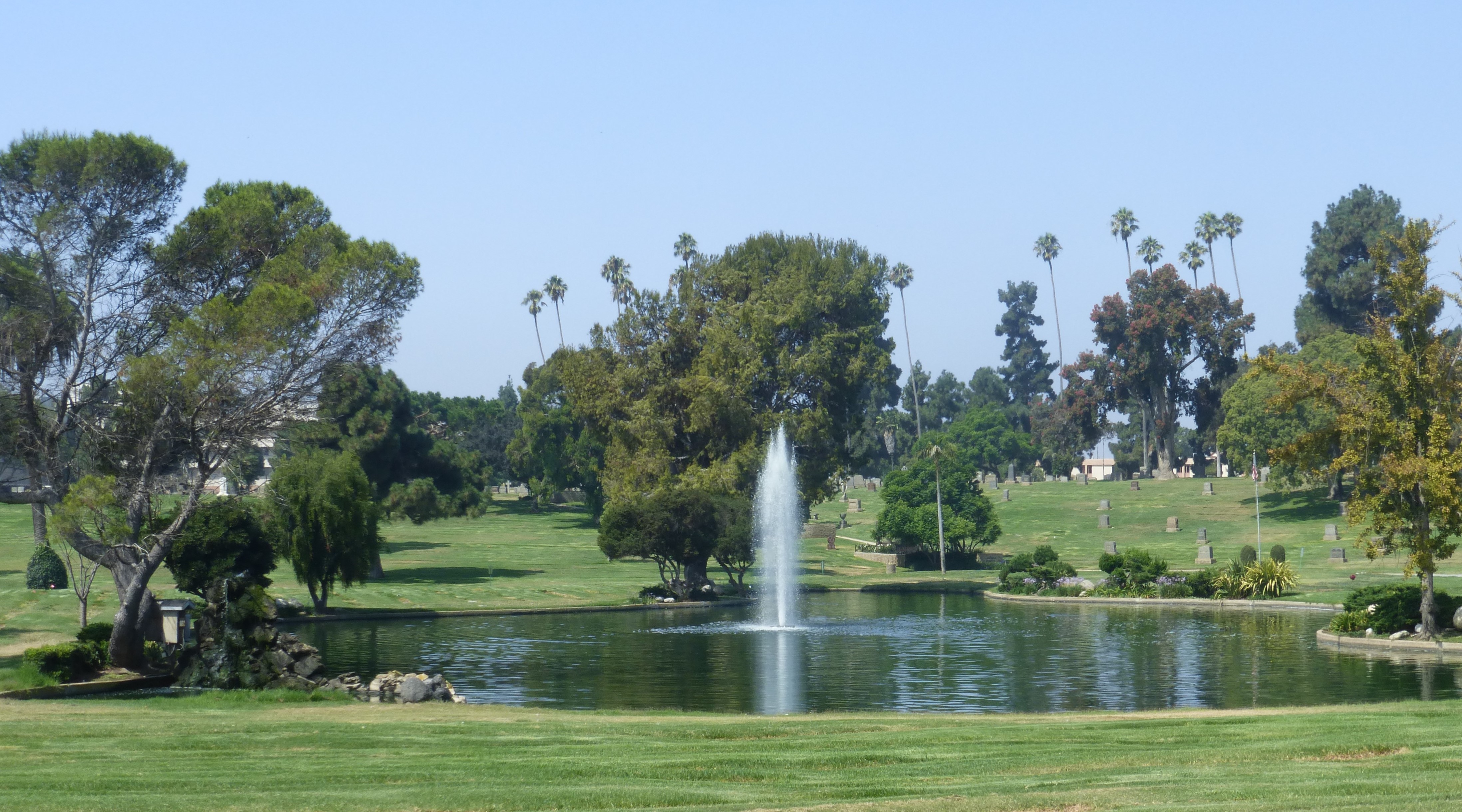 Inglewood Park Cemetery