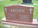 Gravstein for Kenneth M. Brown og Eleanor Ruth Amundson