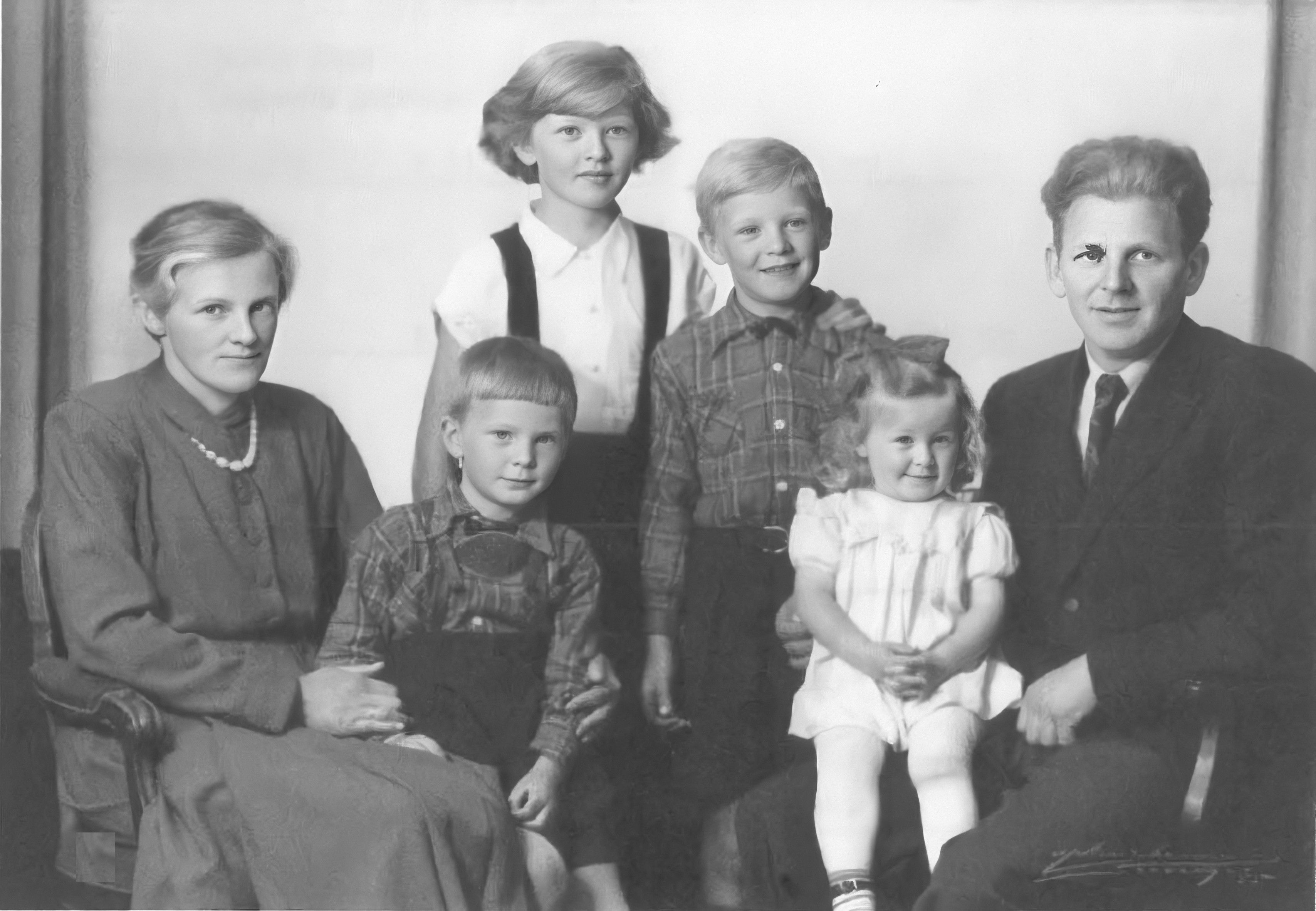 Familien Fredrik og Anna Judith Bakkedal